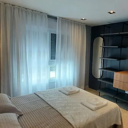 Apartamento Metalic Com Lareira Ecologica Bento Goncalves Exterior photo